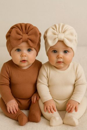 Fiyonklu Çift Kat Bebek Bone 2'li Set-Krem/Kahverengi